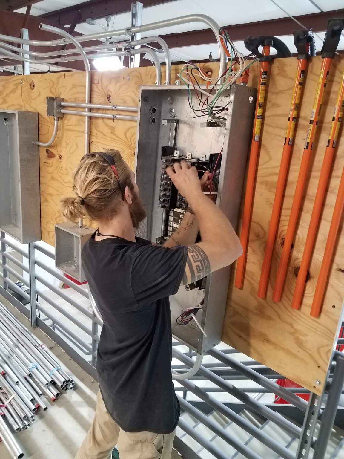 Qualifications Lafayette Electrical Joint Apprentice & Training Committee